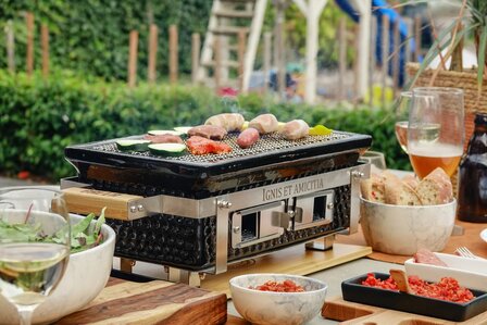 GRLLR Houtskoolbarbecue Shichirin Osaka Zwart Tafel BBQ